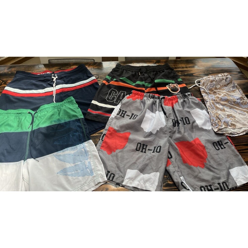 Men’s Shorts Lot of 4 XL/L/38 Nautica Old Navy Swim Board Casual Shorts